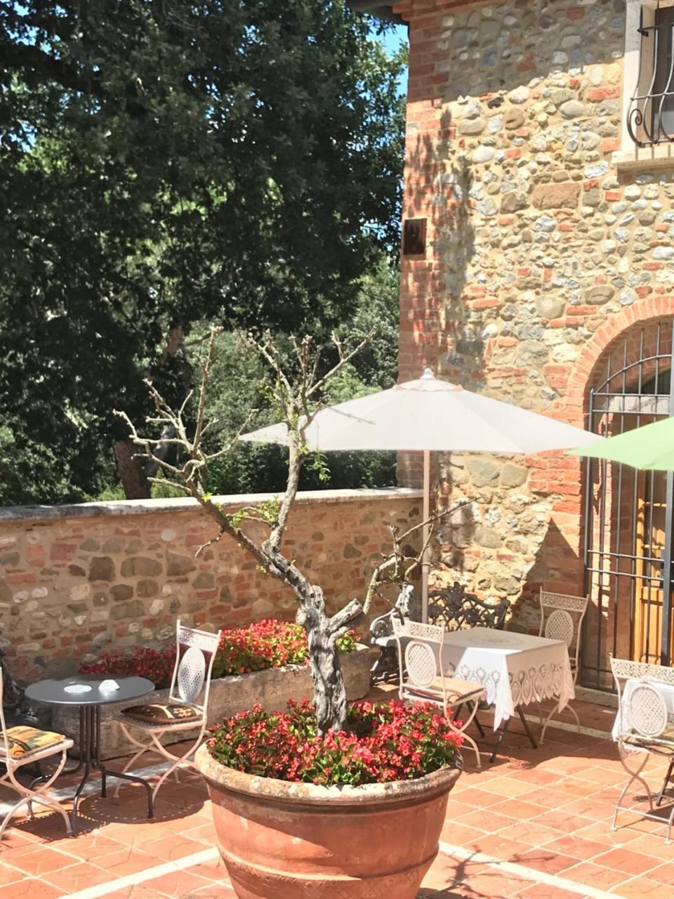 Casale Degli Ulivi Hotel Rapolano Terme Exterior photo